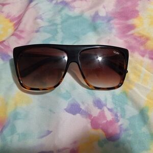 Quay x Desi Perkins OTL II Sunglasses